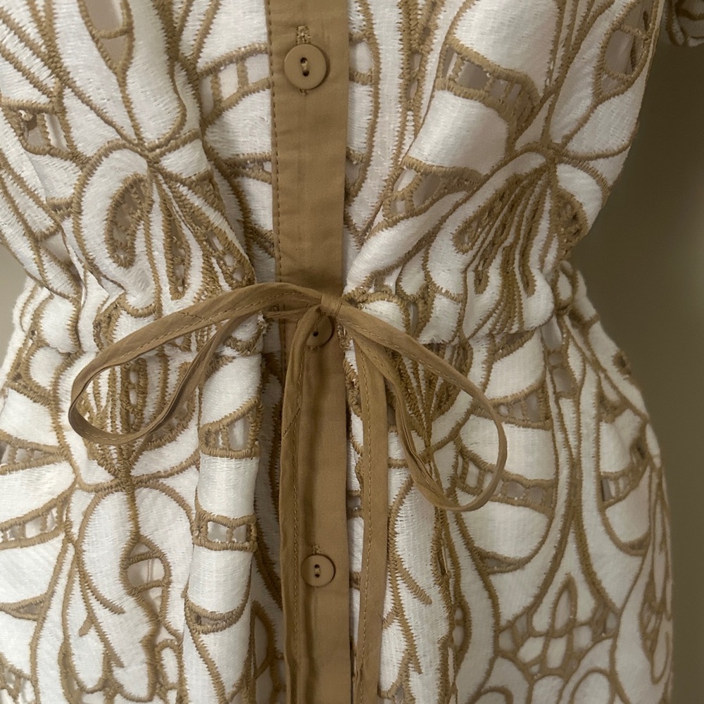 Solitaire White and Gold Lace-Effect Maxi Dress - Picture 3 of 12
